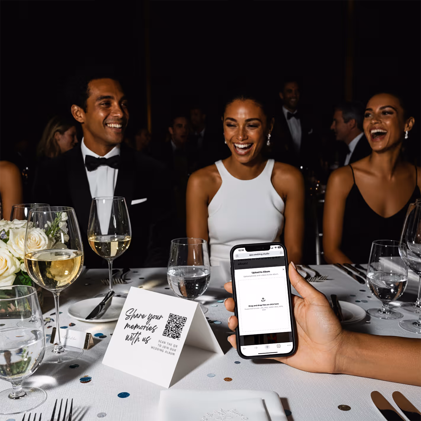 Guests scan & upload